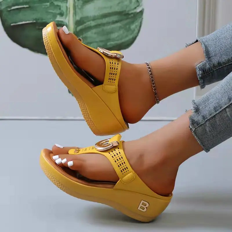 Ladies Non-Slip Wedge Platform Slippers - 2024 Comfortable Summer Sandals