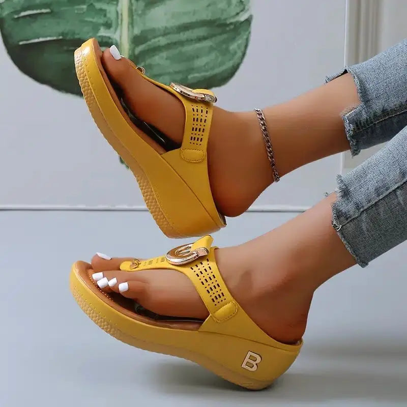 Ladies Non-Slip Wedge Platform Slippers - 2024 Comfortable Summer Sandals