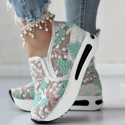 Summer Breathable Lace Mesh Sneakers - Floral Embroidery Thick Sole